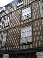 Blois - Maison a colombages (01)